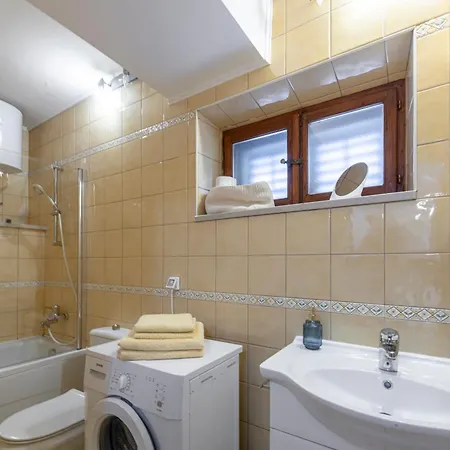 Madonna Field Ii Ντουμπρόβνικ