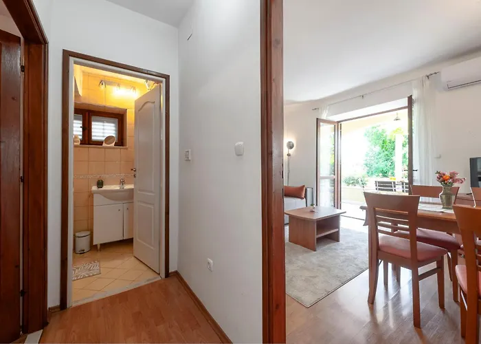 Madonna Field Ii دوبروفينك